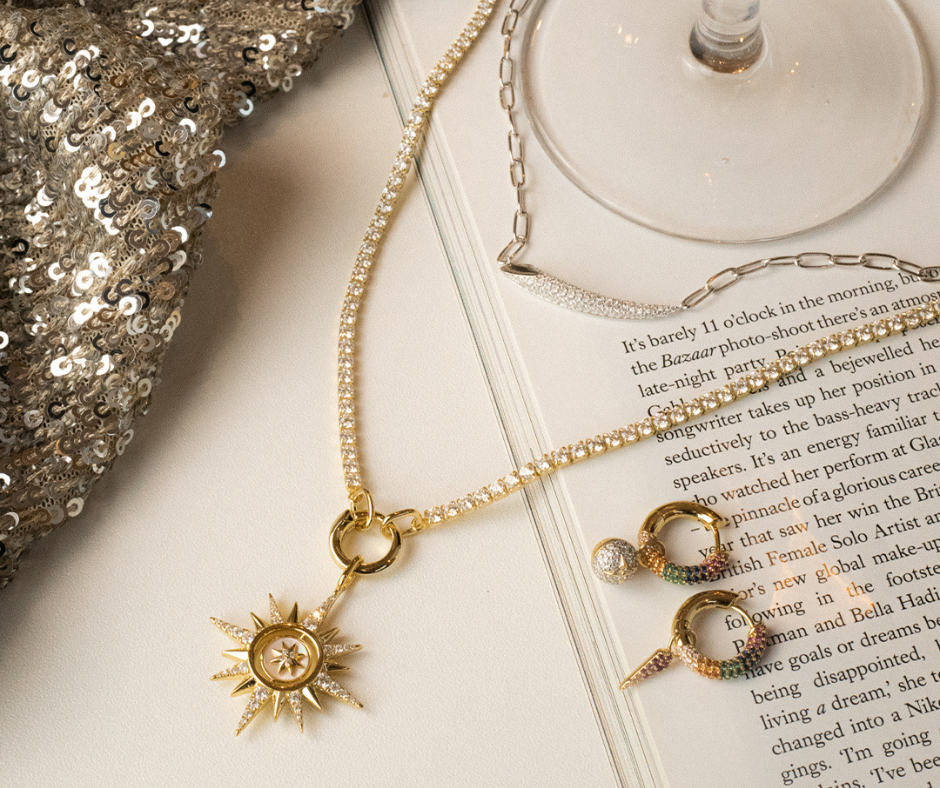 10 great necklaces for going out
