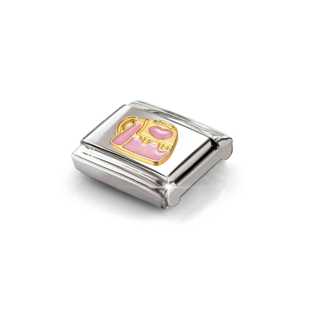 Niche Jewellery Nomination Gold and Enamel Pink Backpack Heart Charm detail