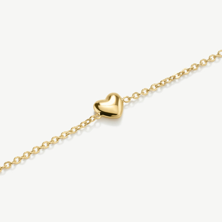 D.Louise Mini Heart Gold Bracelet detail view