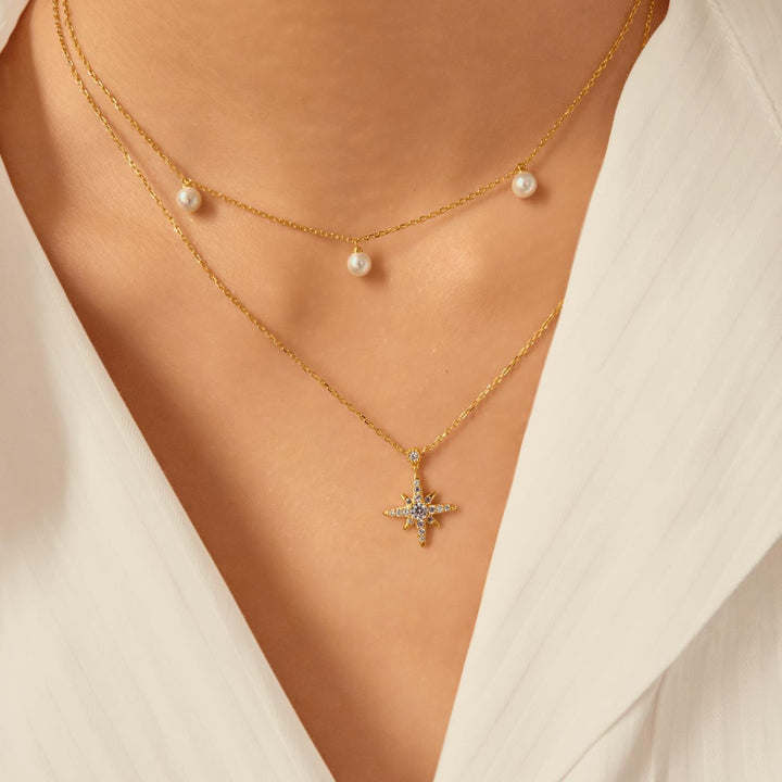 Ania Haie Sparkling Nova Star Gold Necklace. Item code N071-05G.