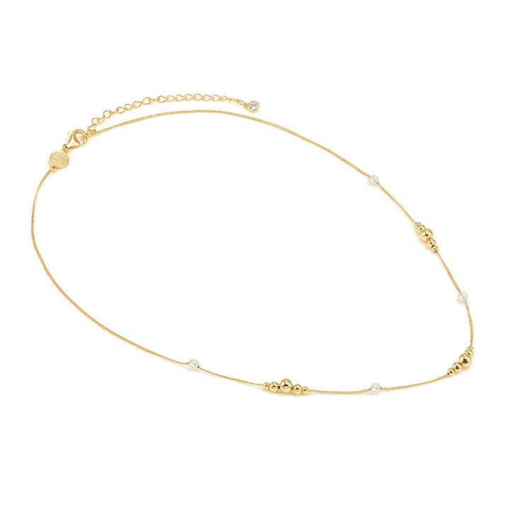 Niche Jewellery Nomination Siren Dream Gold Plated White Pearl Necklace worn on model