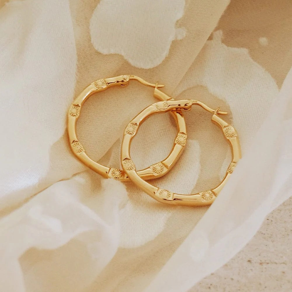 Daisy London Estée Lalonde Goddess Glow Hoop Earrings - Gold