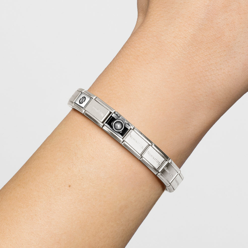 Niche Jewellery Nomination Silver and Black Enamel Camera Charm detail