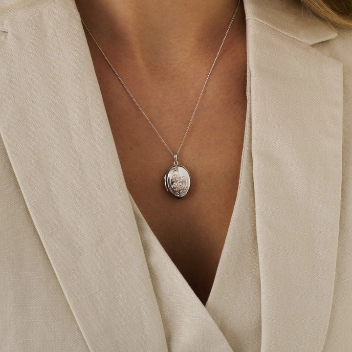 Clogau Nature's Wonder Forget-Me-Not Sterling Silver Locket. Item code 3SFMN907.