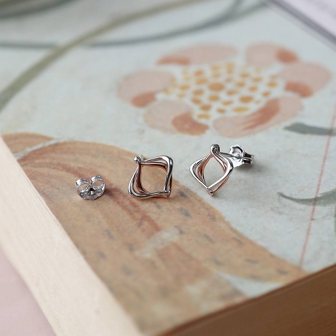Kit Heath Alicia Rose Petite Stud Earrings - 40019RRP