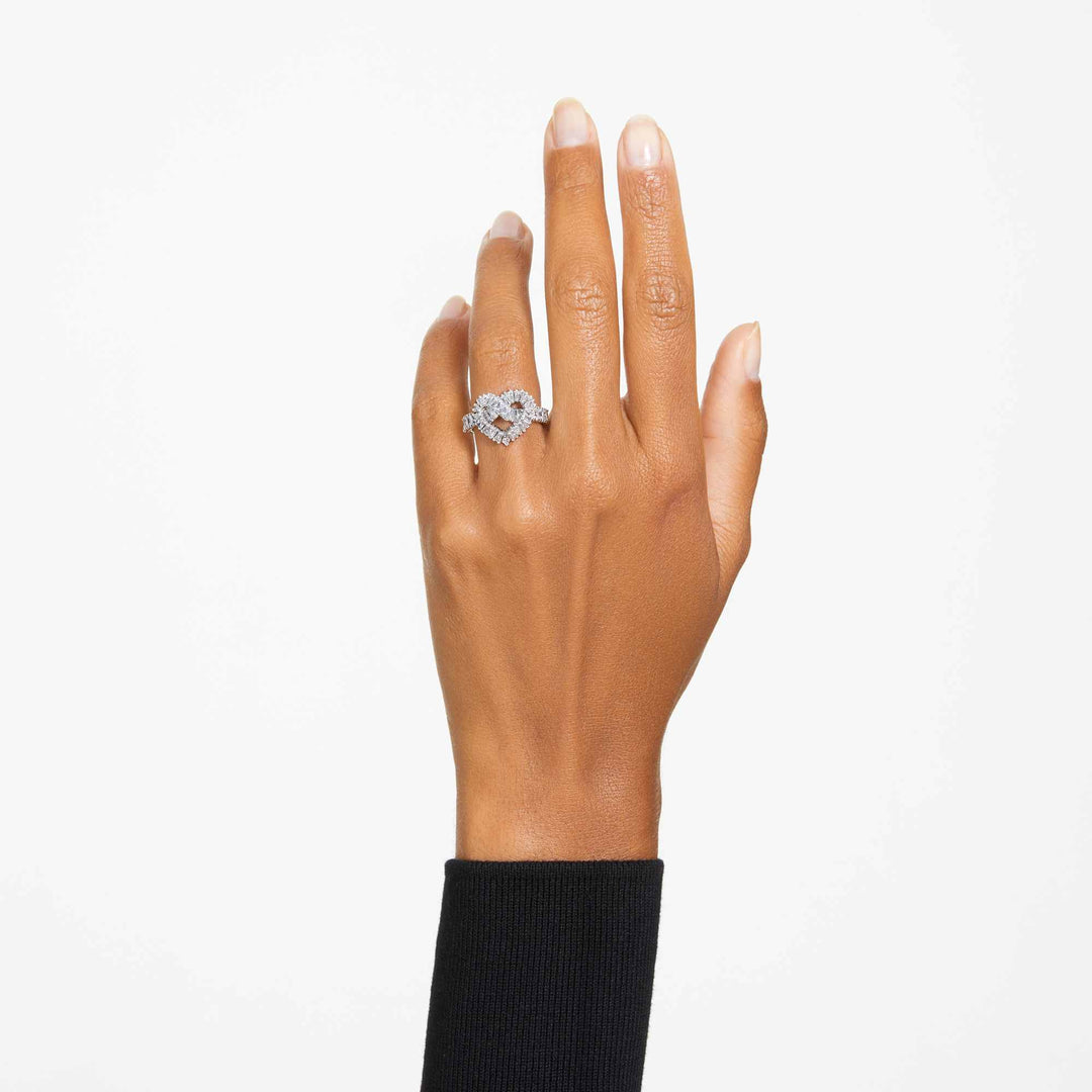Niche Jewellery Swarovski Matrix Ring - White with Rhodium Plating detail