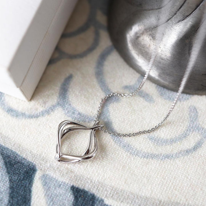 Kit Heath Entwine Alicia Small Necklace 90018RP