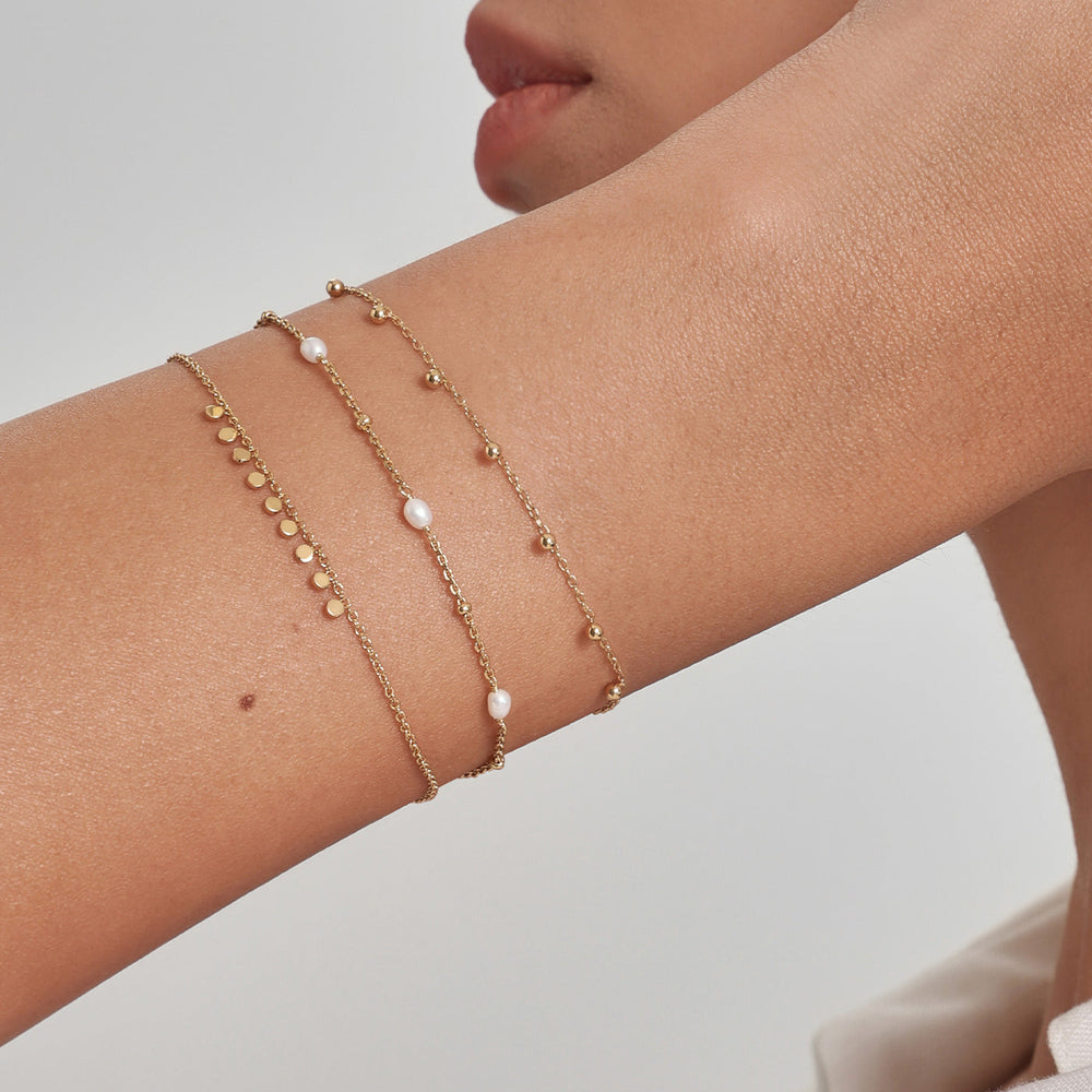 Niche Jewellery Ania Haie Dangling Bead Station Gold Bracelet detail