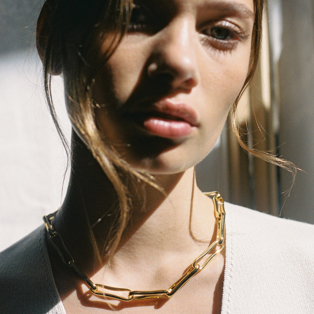 Niche Jewellery Shyla Chunky Link Necklace - Gold detail