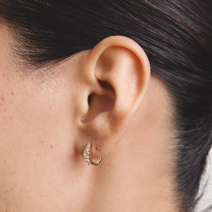 Niche Jewellery Thomas Sabo Hoop Earrings Gold with White Zirconia detail
