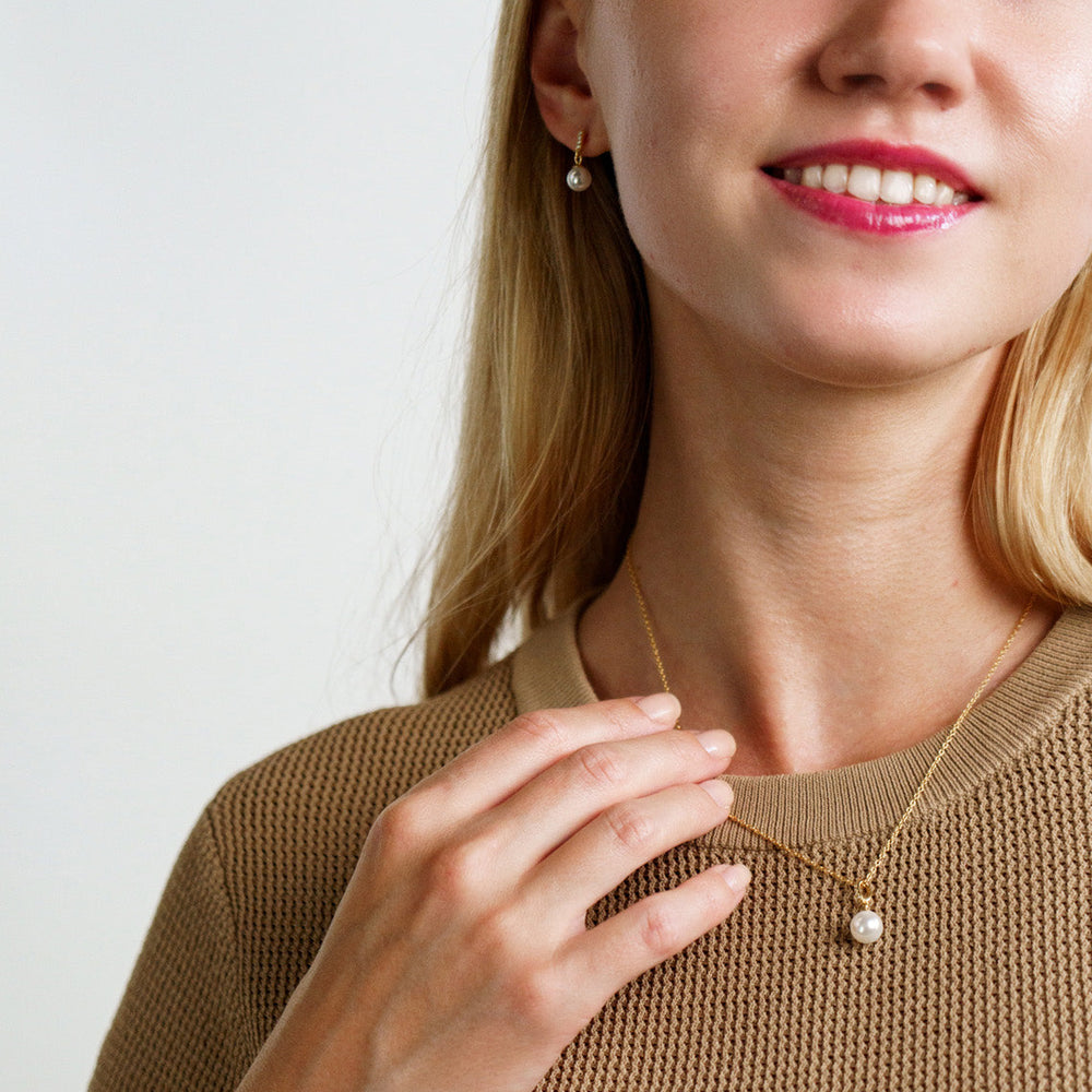 Niche Jewellery Georgini Adagio Touch of Sparkle Pearl Necklace - Gold detail