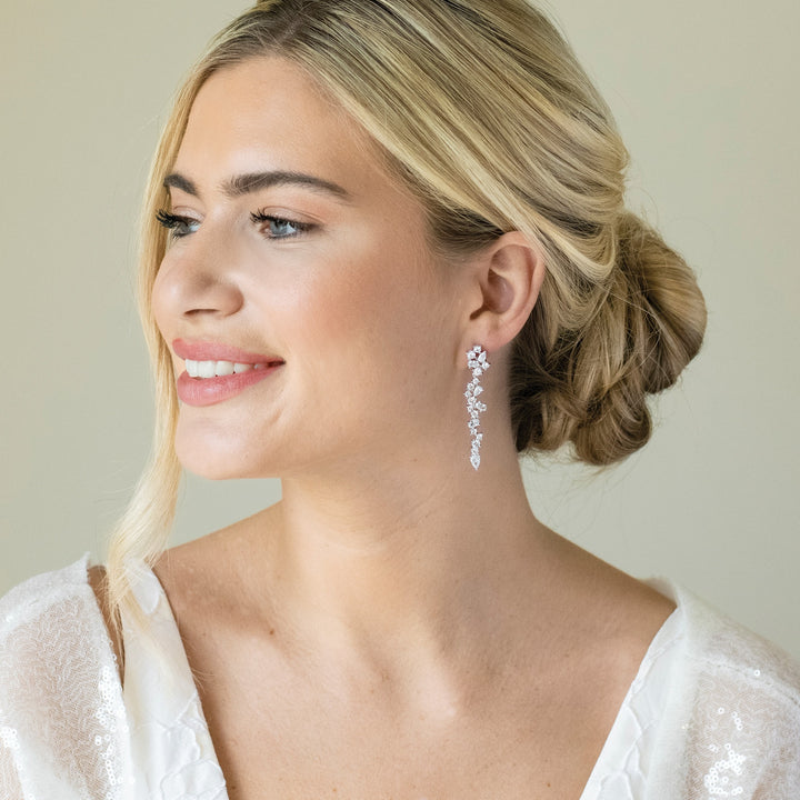 Niche Jewellery Ivory & Co Islington Rhodium Crystal Cluster Earrings detail
