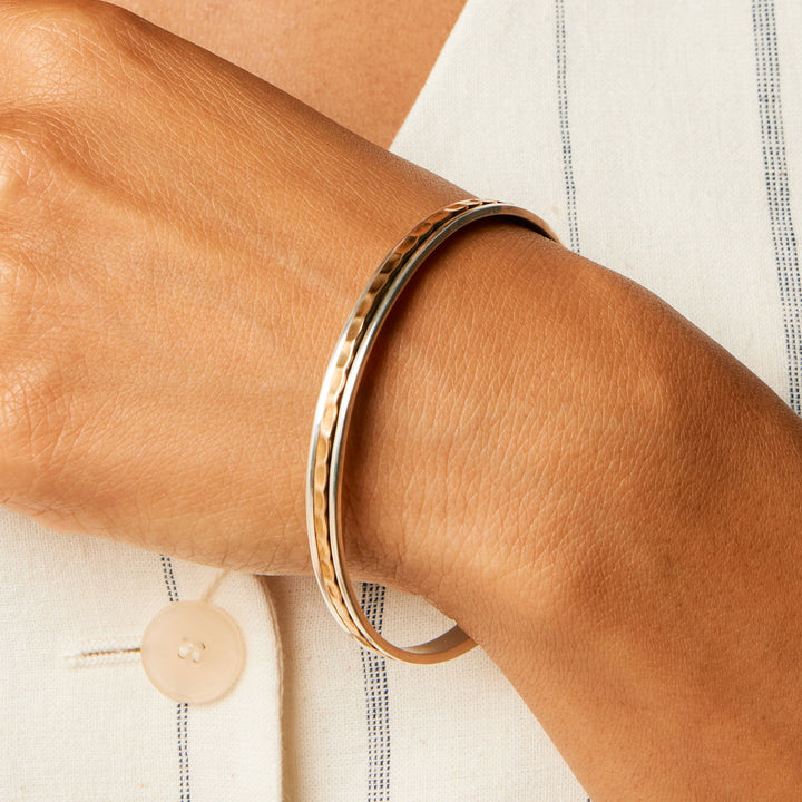 Niche Jewellery Charlotte's Web Karma Fortune Spinning Stacking Bangle detail