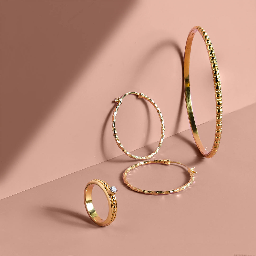 Charlotte's Web Jodhpur Hammered Hoop Earrings - Gold