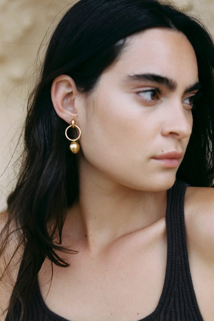 Niche Jewellery Shyla Layla Solid Ball Gold Earrings detail
