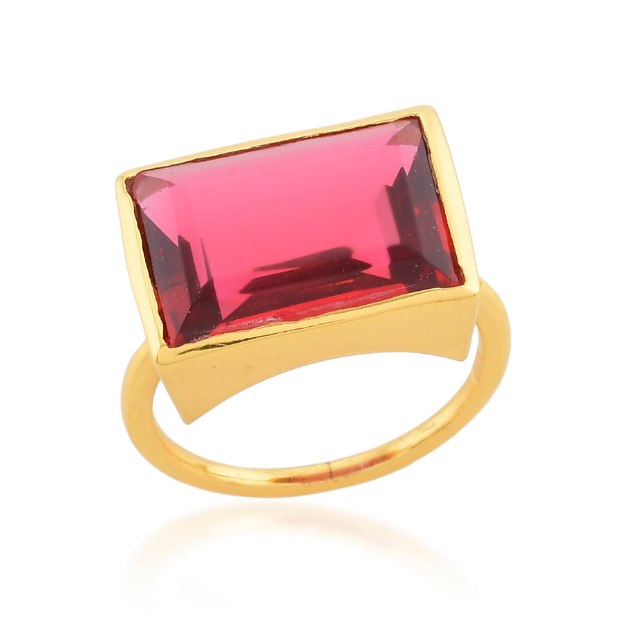 Niche Jewellery Shyla Lenny Square Gold Cocktail Ring - Ruby detail