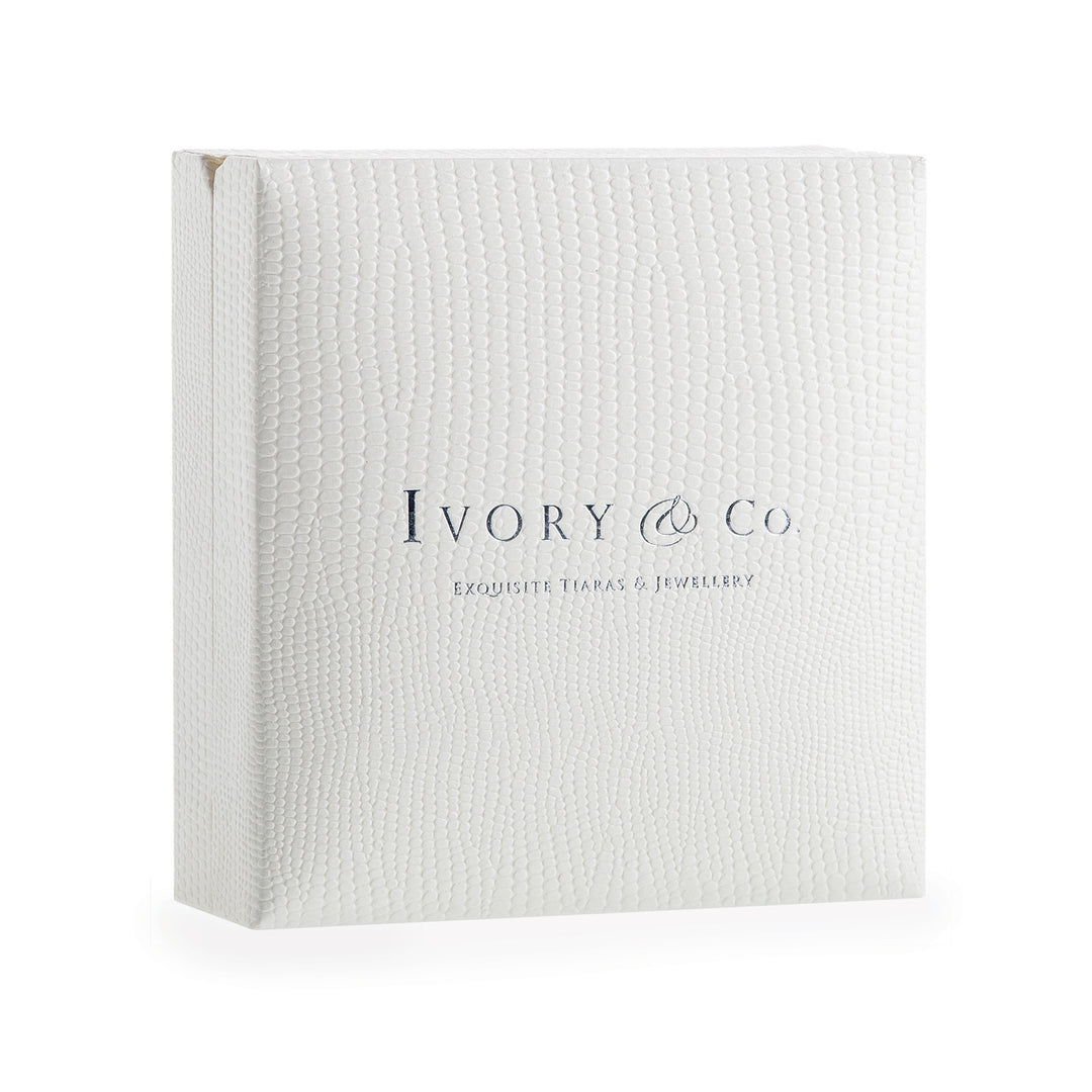 Niche Jewellery Ivory & Co gift packaging