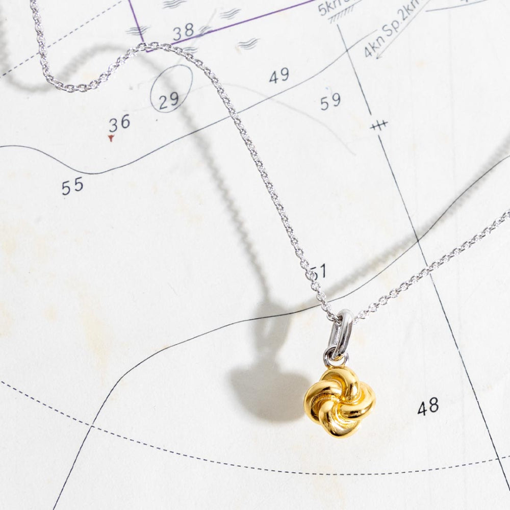 Kit Hearh Marina Tide Knot Golden Necklace