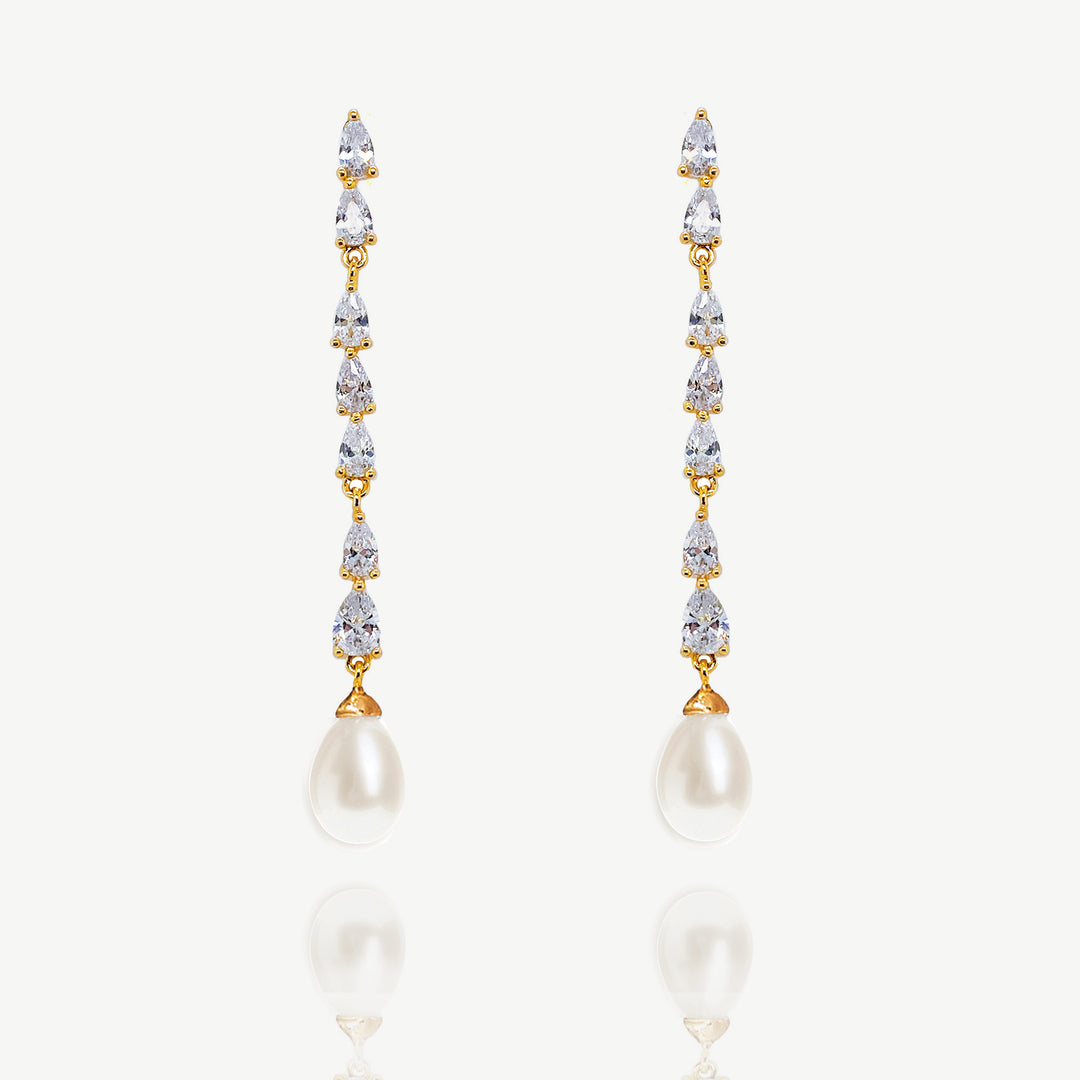Niche Jewellery Ivory & Co Melbourne Gold Long Pearl Drop Earrings detail