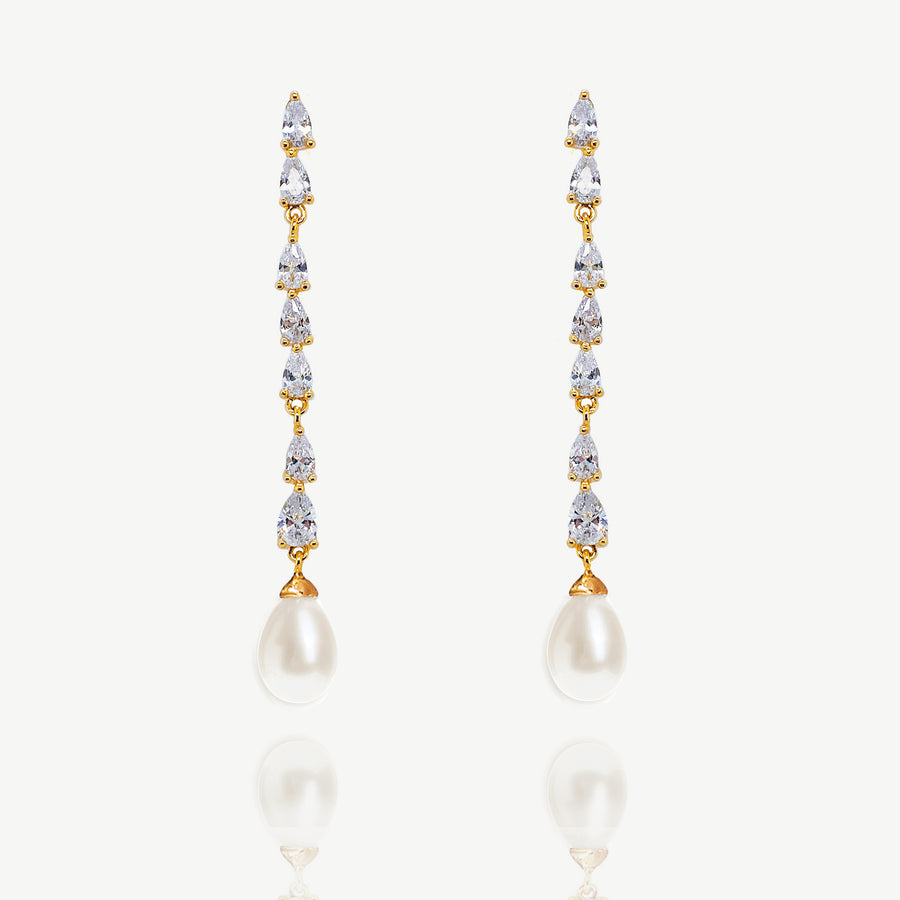 Niche Jewellery Ivory & Co Melbourne Gold Long Pearl Drop Earrings detail