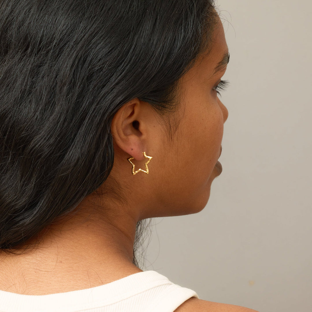 Niche Jewellery Enamel Copenhagen Organic Star Medium Gold Hoop Earrings detail