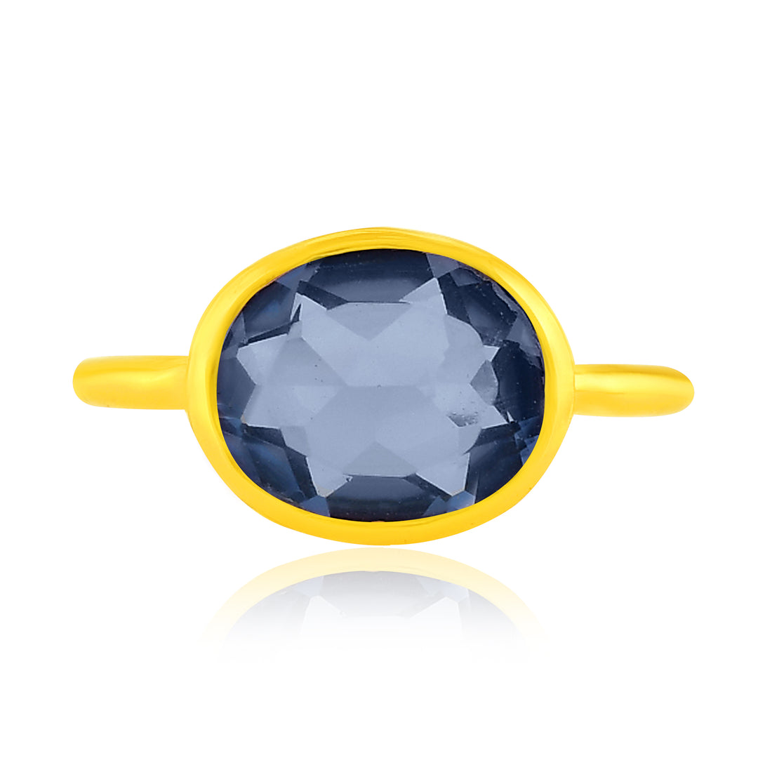 Niche Jewellery Shyla Oval Chunky Gold Cocktail Ring - Royal Blue detail