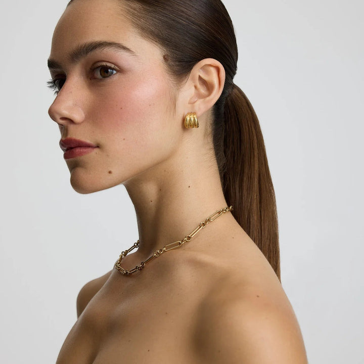 D.Louise Ribbed Small Gold Hoop Earrings