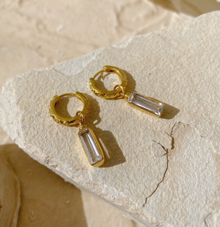 Niche Jewellery Shyla Sandi Huggie Hoop Gold Earrings - Clear Crystal detail