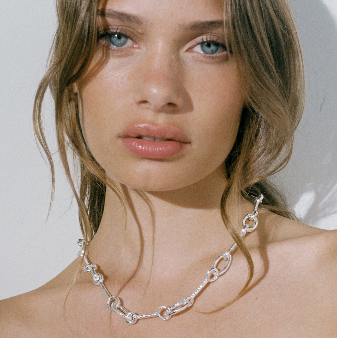 Niche Jewellery Shyla Matera Necklace - Silver detail