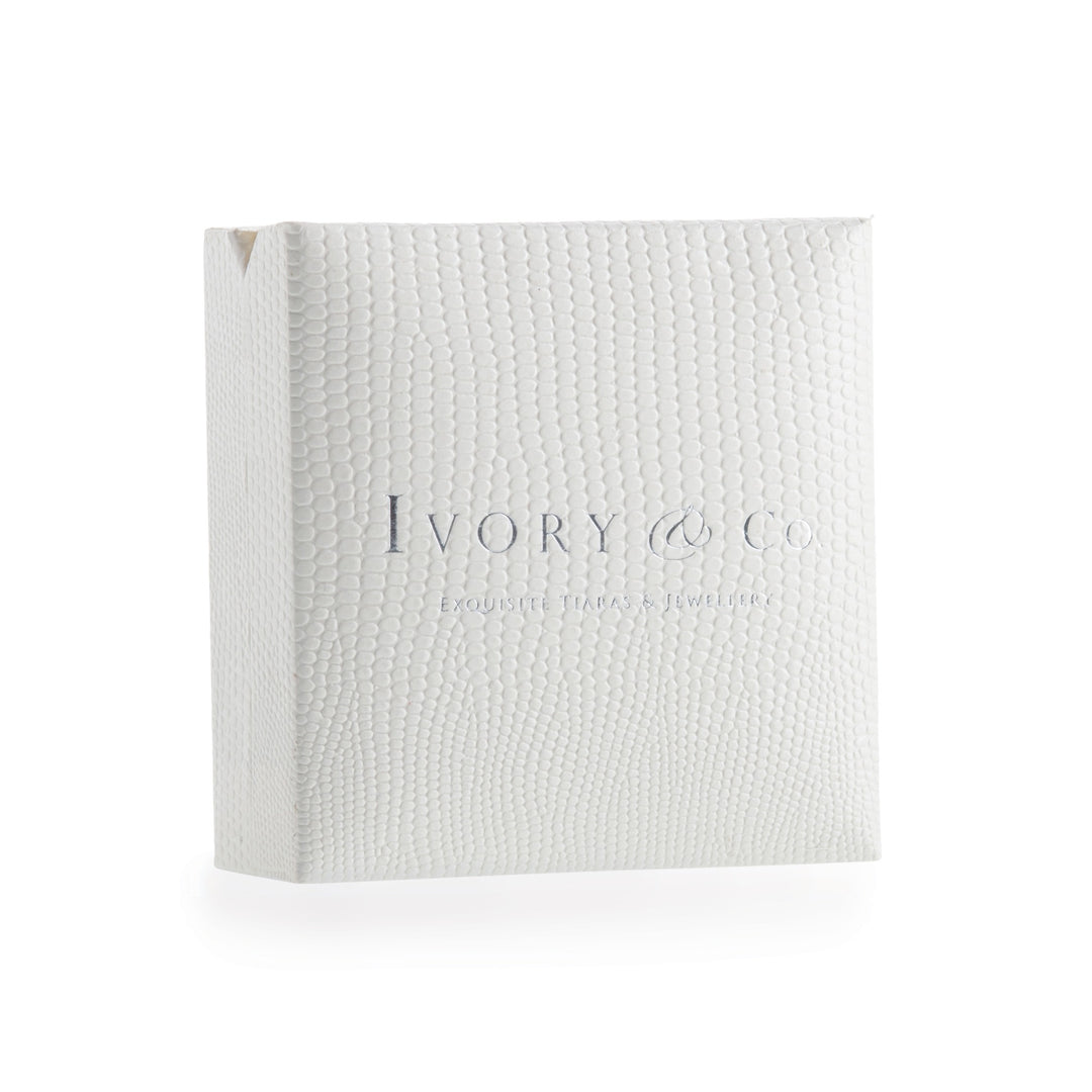 Niche Jewellery Ivory & Co gift packaging