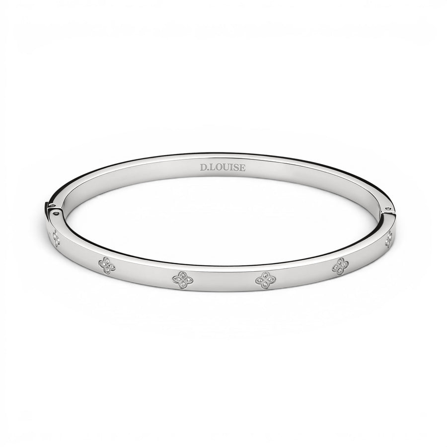 D.Louise Clover Silver Slim Bangle close up