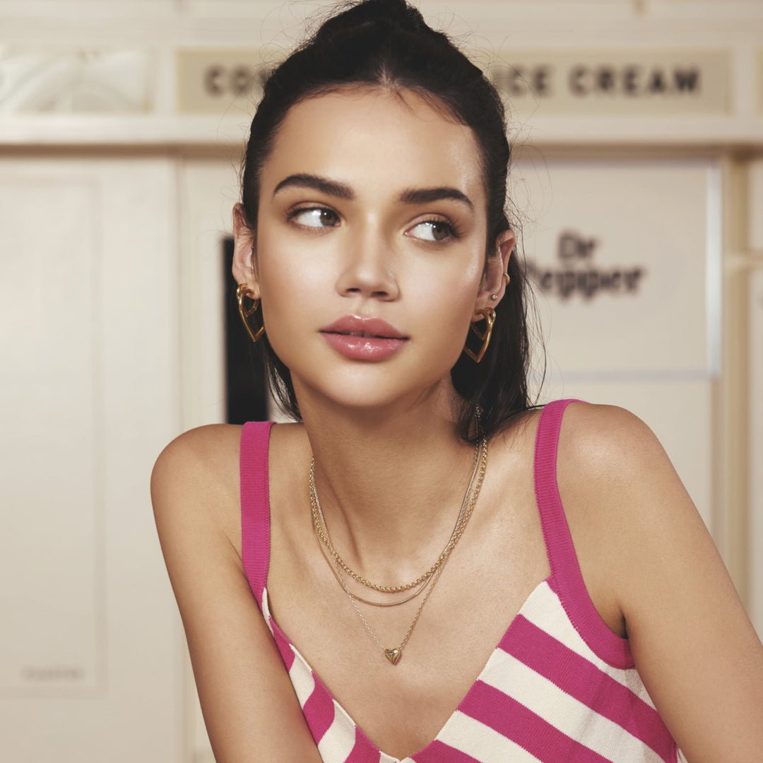 Ania Haie Medium Heart Hoop Earrings - Gold E064-03G