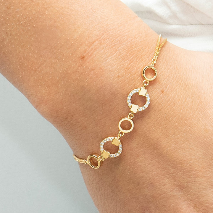 Sarah Alexander Arcadia Pave Circle Gold Chain Bracelet