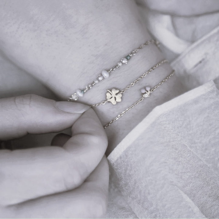 Enamel Copenhagen Organic Clover Silver Bracelet. Item code B89SM.