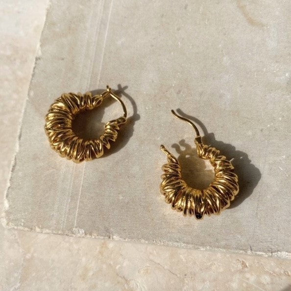 Shyla London Biaritz Squiggle Gold Earrings