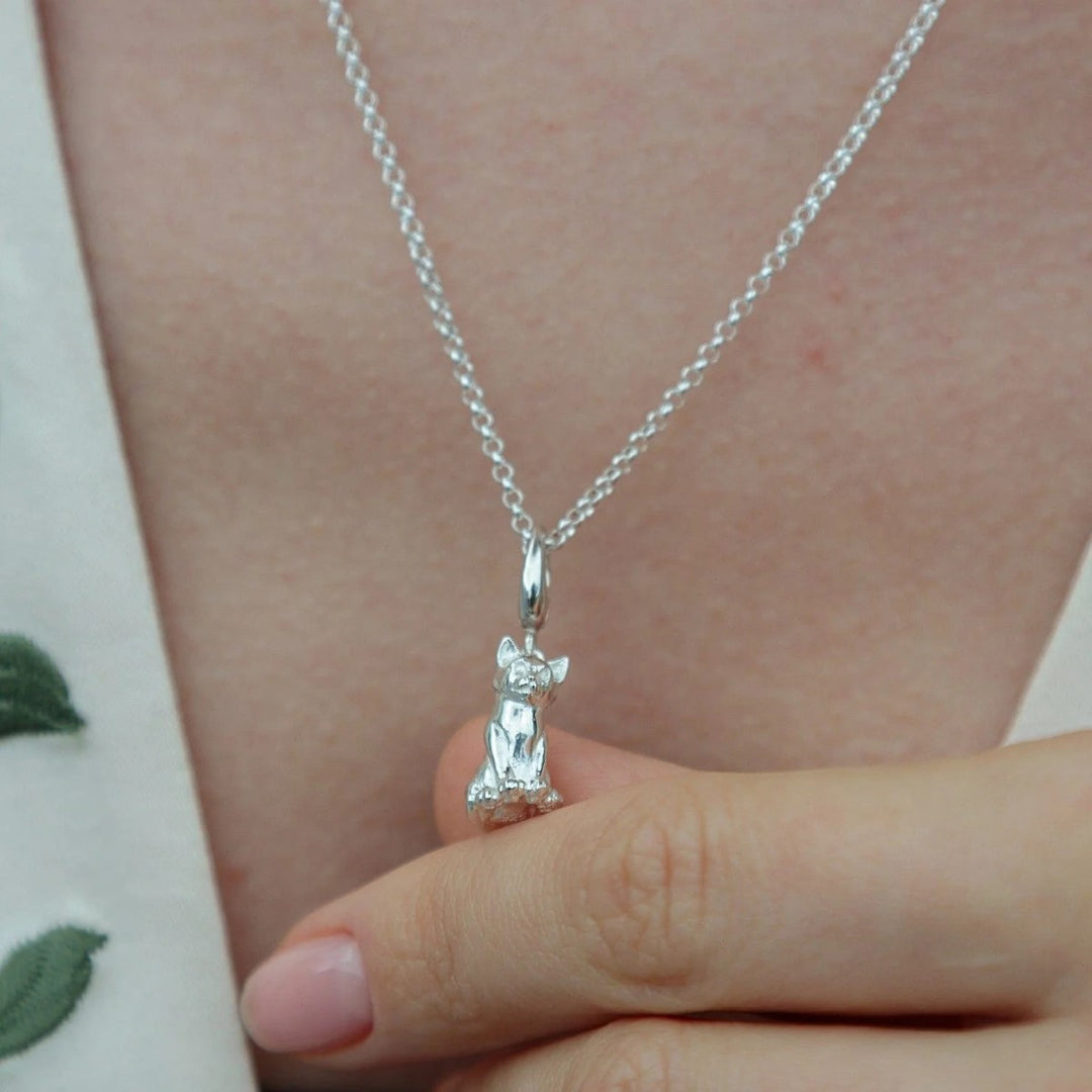 Lily Charmed Cat Charm Silver - item number CSKIT