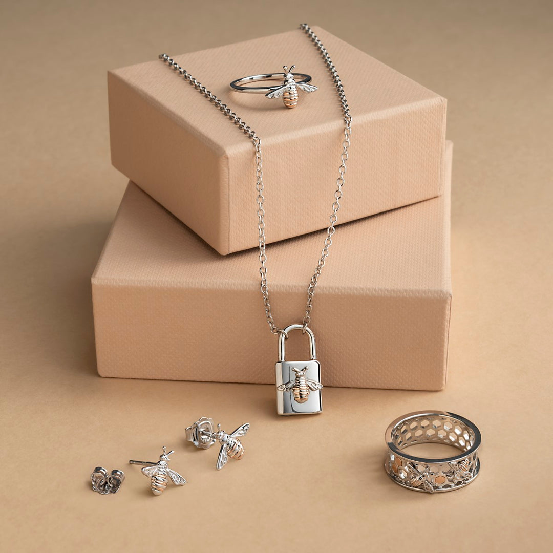 Clogau Honey Bee Padlock Necklace 3SHNBO316