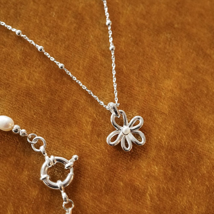 Daisy Bow Necklace - Silver BPN01_SLV