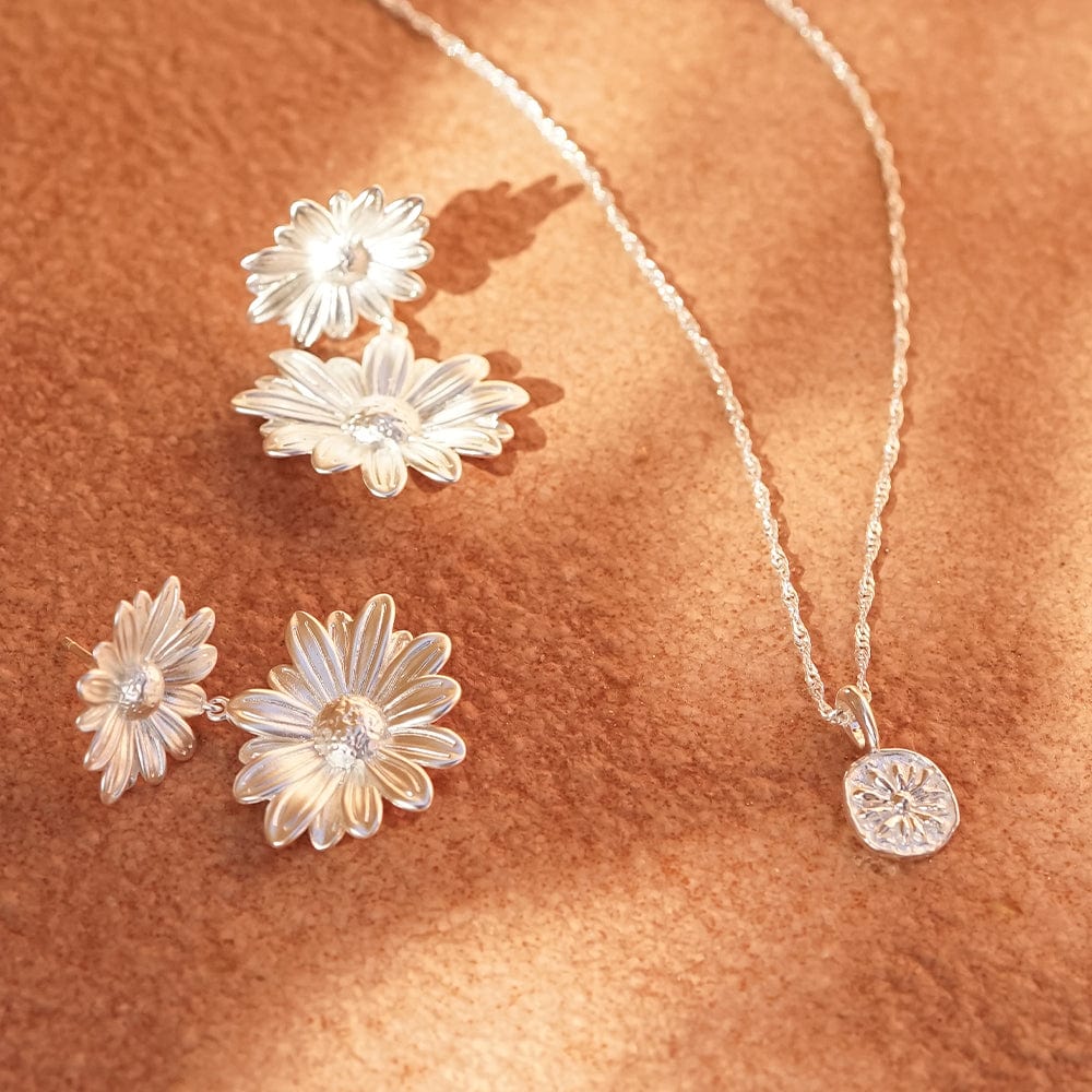 Daisy Flower Necklace Sterling Silver DBN02_SLV