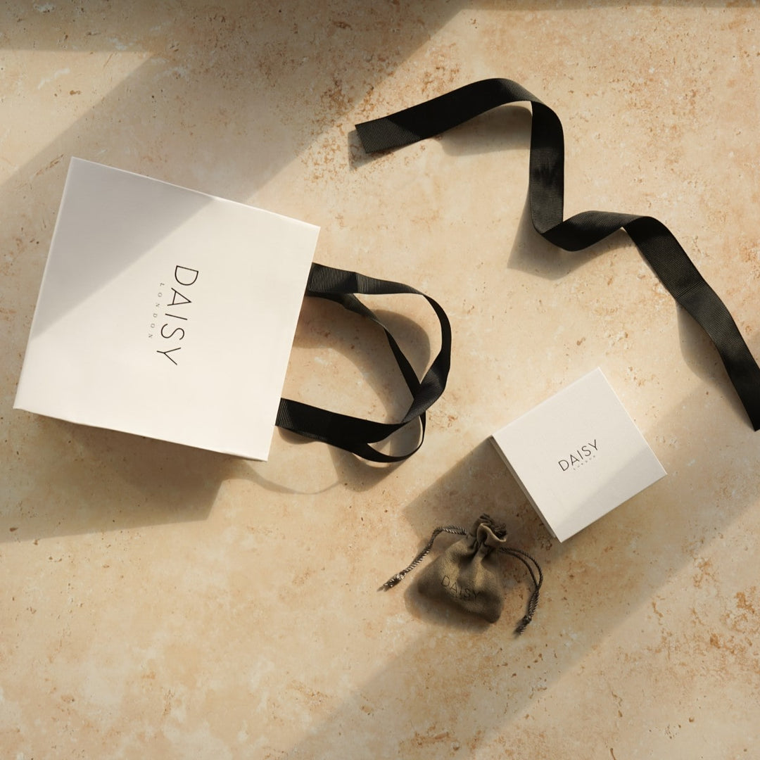 Daisy Bow Ring - Silver