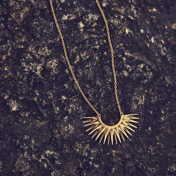 Rachel Jackson Rising Sun Necklace Gold DSN6GP