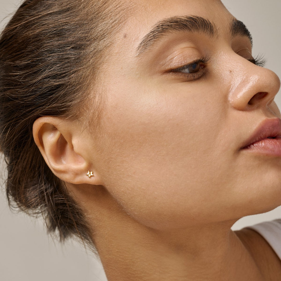 Enamel Copenhagen Star Energy Gold Stud Earrings E410G