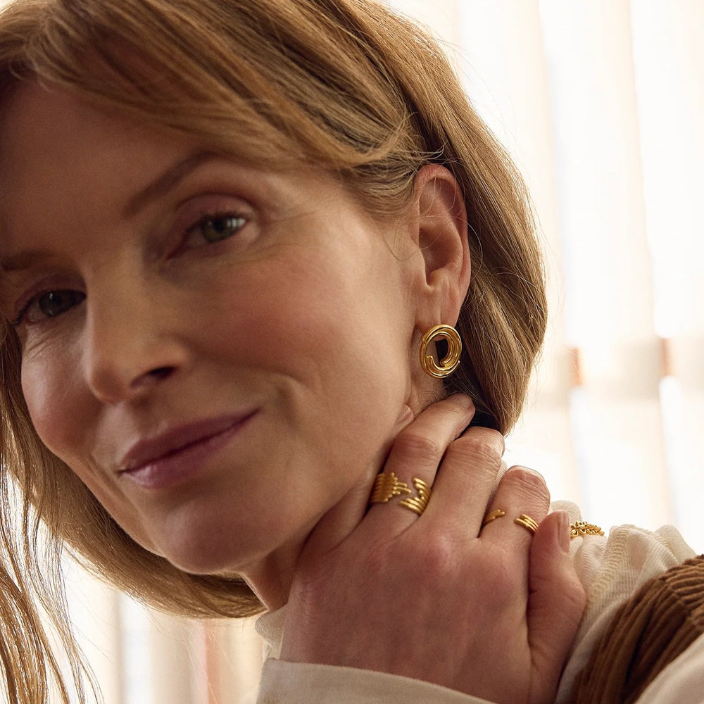 Rachel Jackson Front Facing Evolve Stud Earrings Gold PME15GP