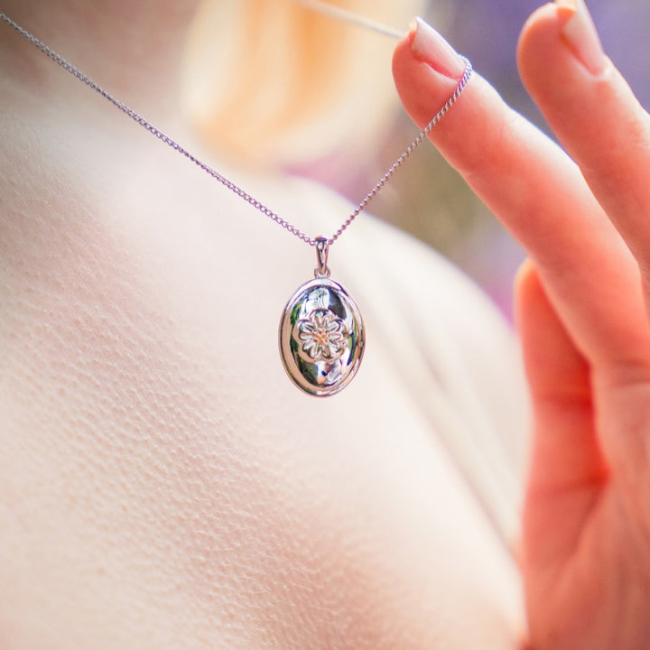 Clogau Forget Me Not Oval Pendant - 3SFMN0619