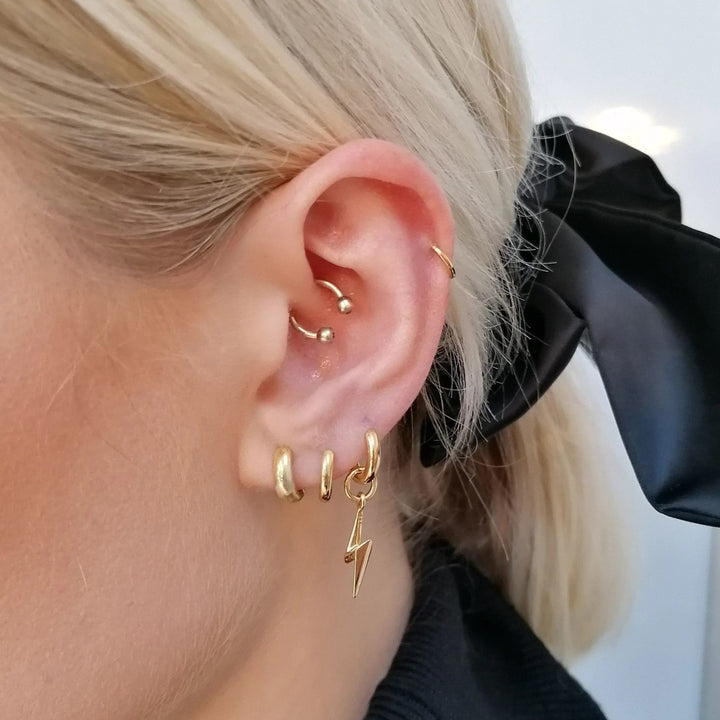 Scream Pretty Huggie Hoop Earrings - Gold