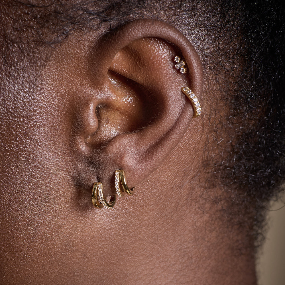Niche Jewellery Scream Pretty Illusion Split Mini Huggie Earrings - Gold detail