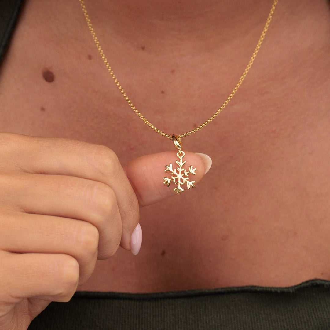 Lily Charmed Snowflake Charm Gold - item number CGSF