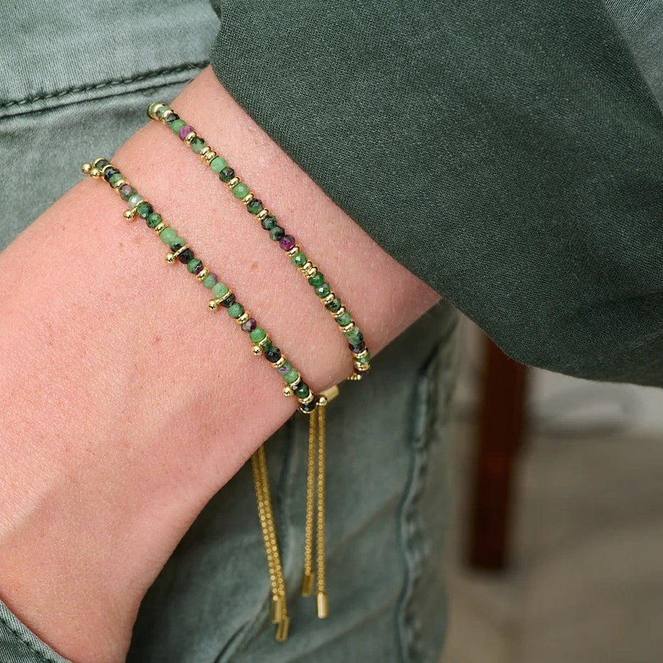 Boho Betty Harmony Gold and Ruby Zoisite Gemstone Slider Bracelet. Item code BRRUZOGLD2.