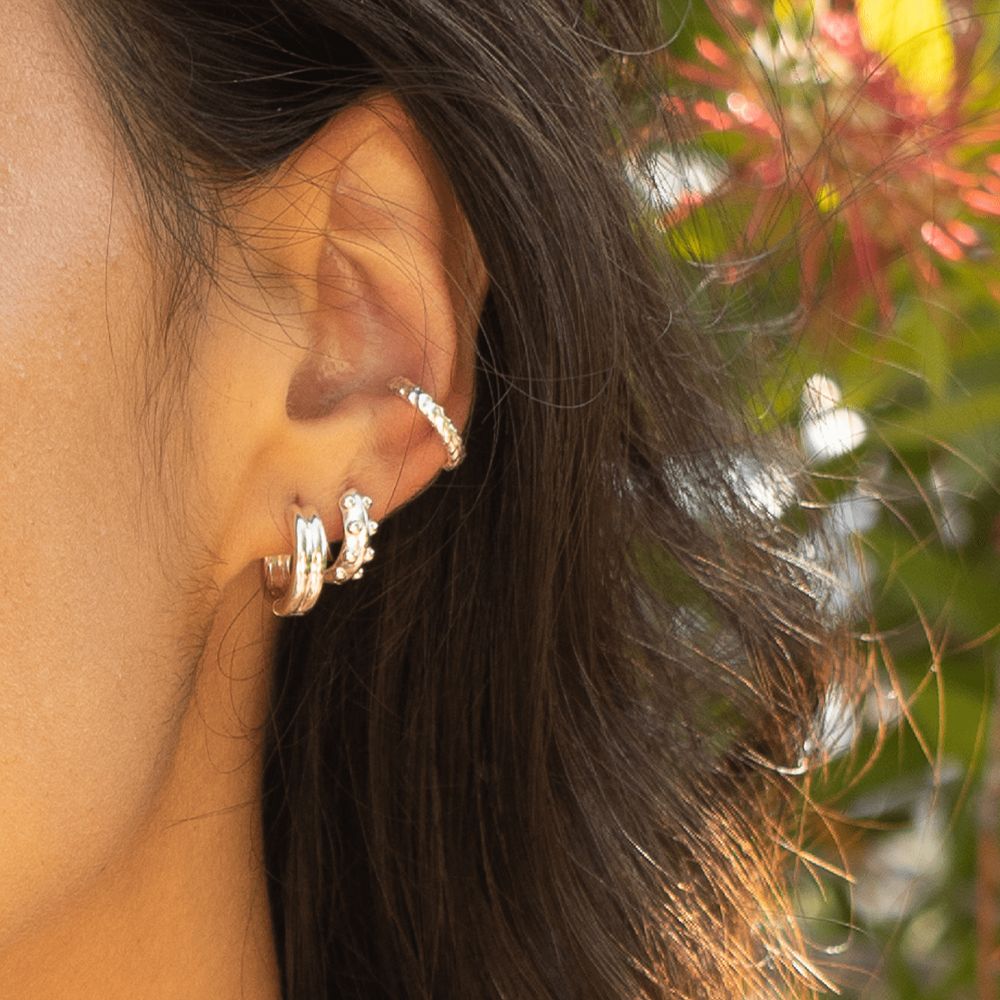 Daisy Meryl Huggie Hoop Earrings - Silver HUG17_SLV