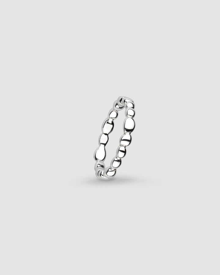 Niche Jewellery Kit Heath Coast Pebble Ridge Silver Ring detail